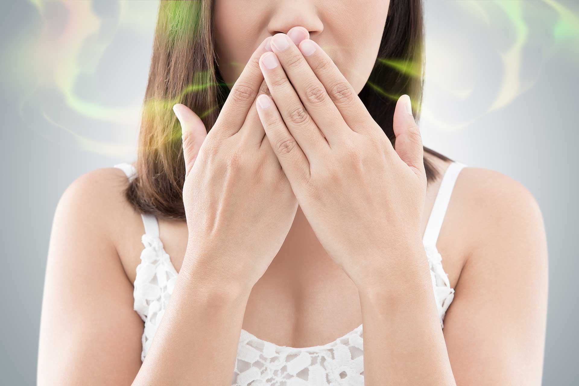 كيف اتخلص من رائحة الفم نصائح فعالة وطبيعية